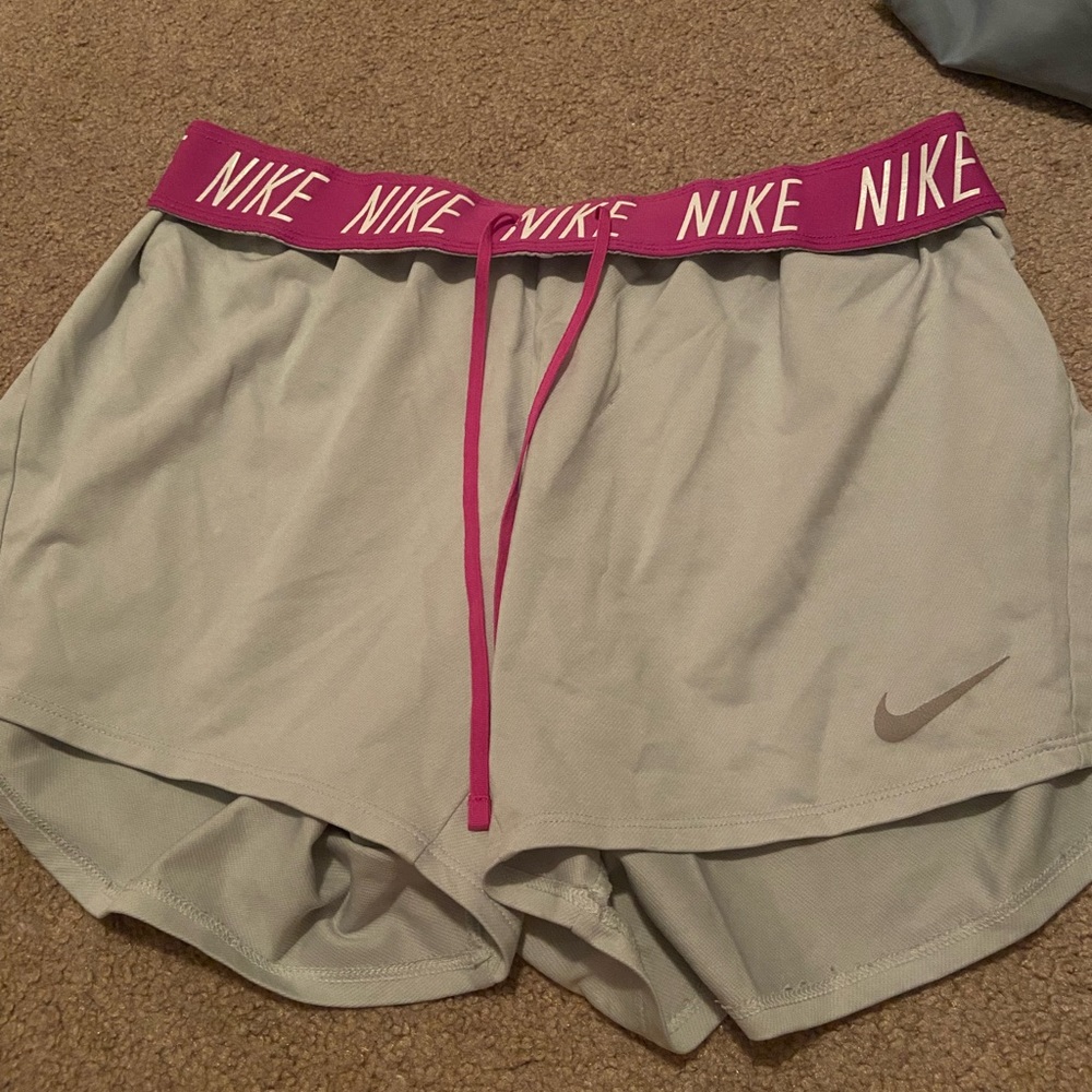 nike shorts